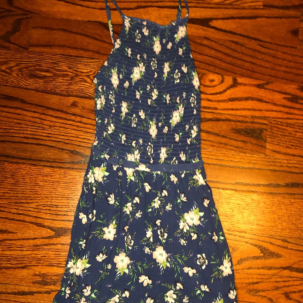 blue floral romper from hollister